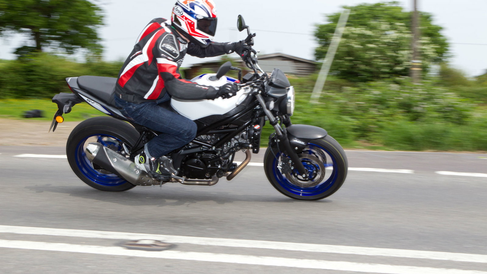 Suzuki SV650 old v new: long distance